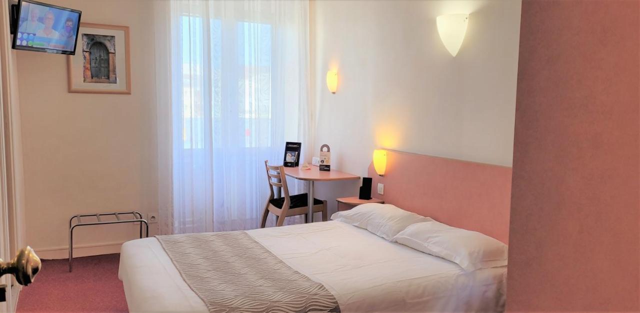 Nouvel Hotel Лон-ле-Сонье Экстерьер фото