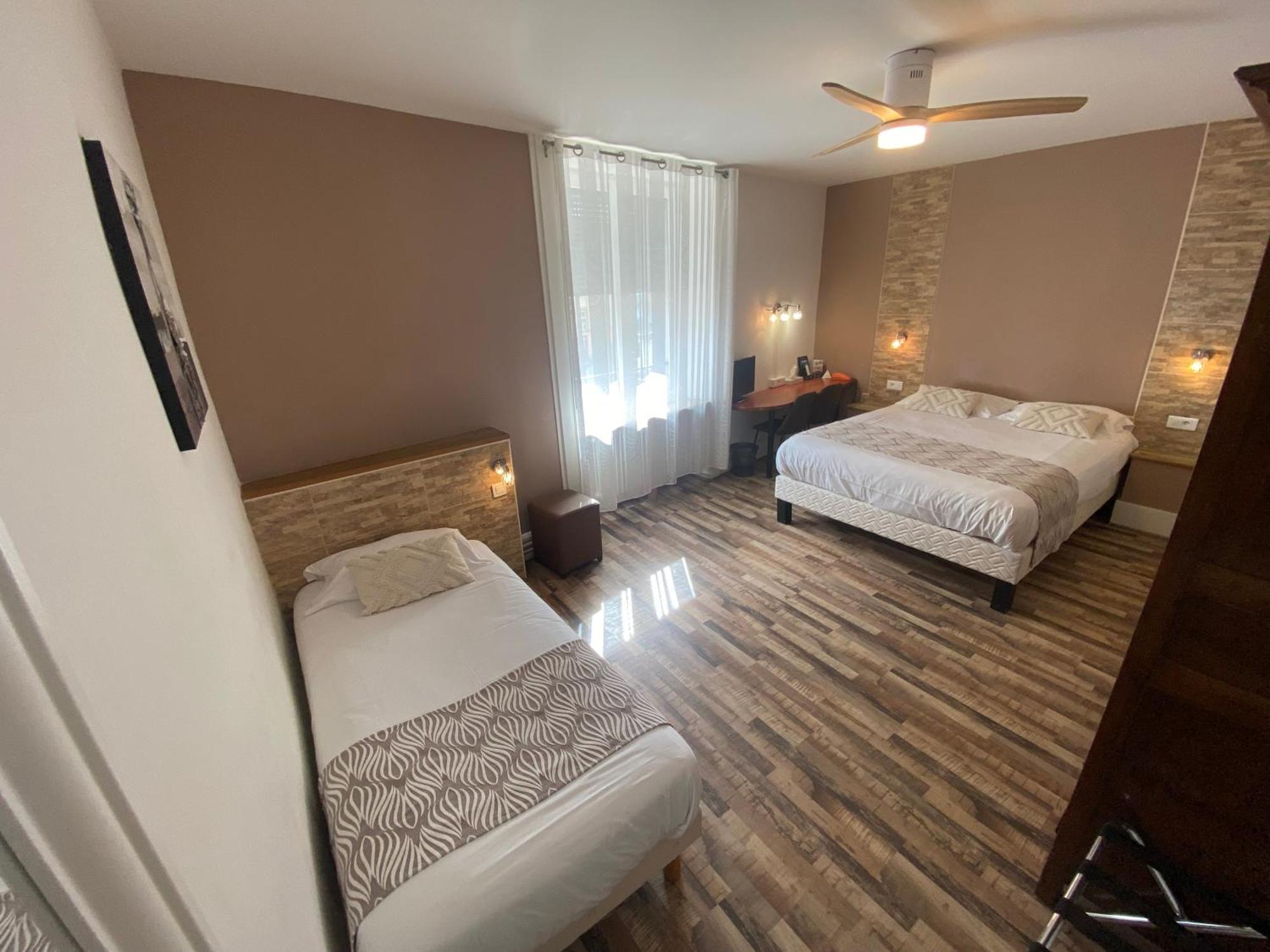 Nouvel Hotel Лон-ле-Сонье Экстерьер фото