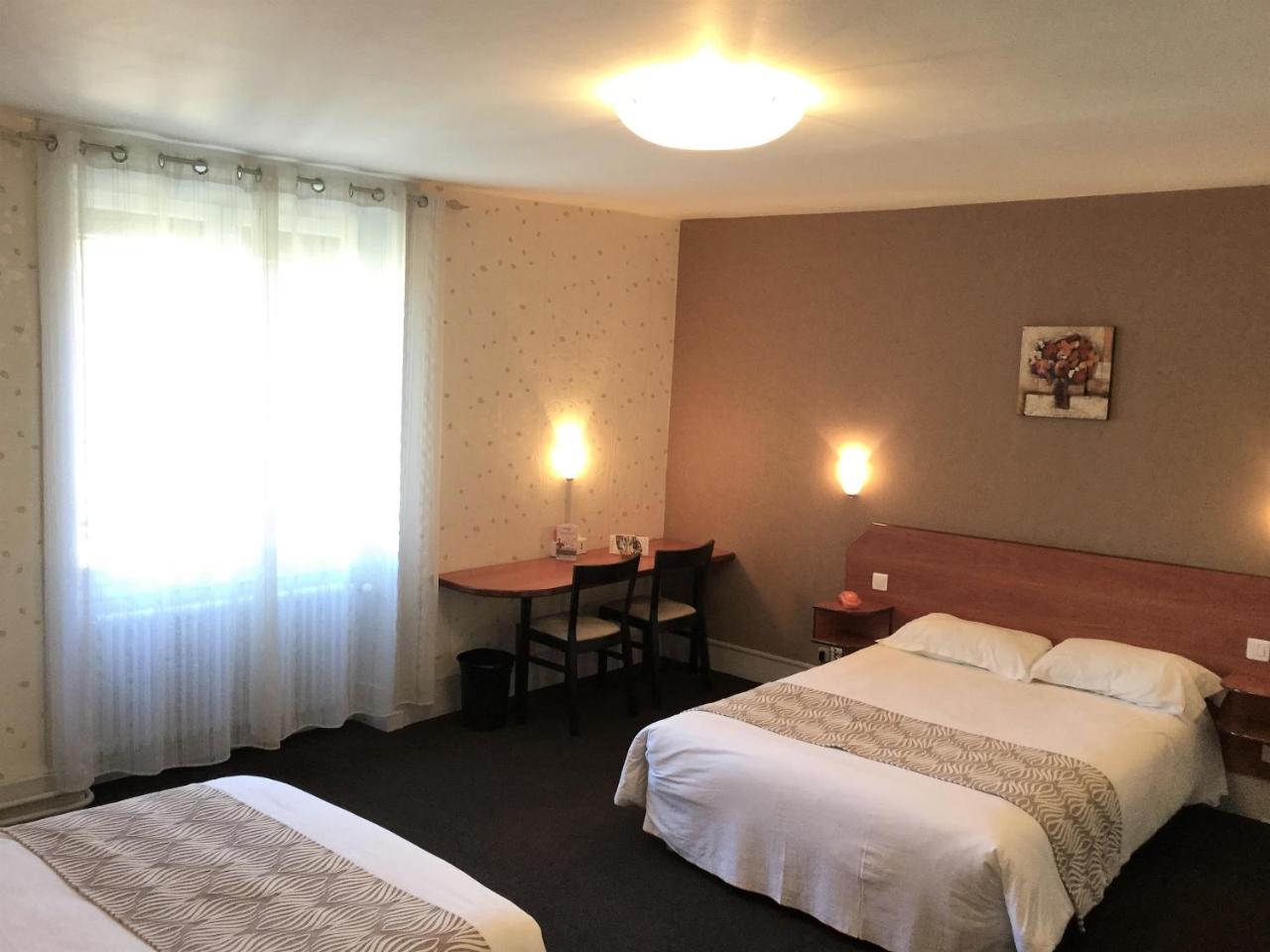 Nouvel Hotel Лон-ле-Сонье Экстерьер фото