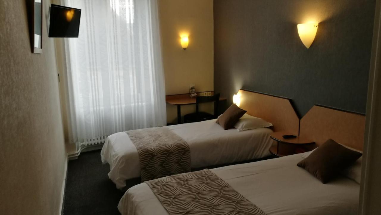 Nouvel Hotel Лон-ле-Сонье Экстерьер фото