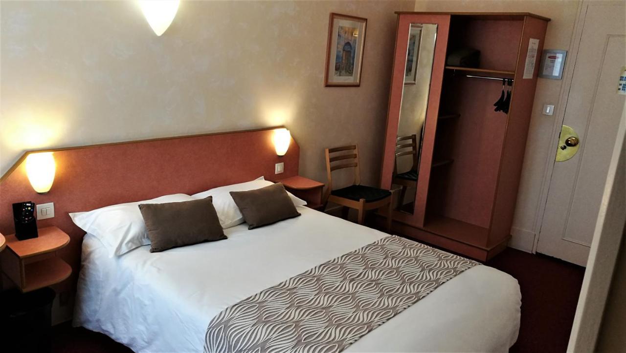 Nouvel Hotel Лон-ле-Сонье Экстерьер фото